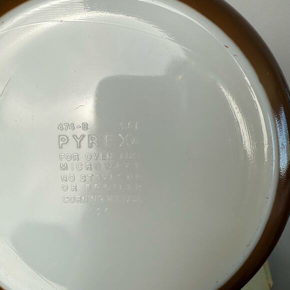 Pyrex Woodland Casserole Bowl 474, (3) Coffee Cups
